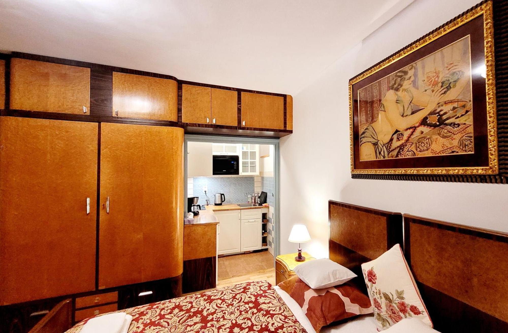 Balladyny7 Art Deco Swiatlowod Varsó Kültér fotó